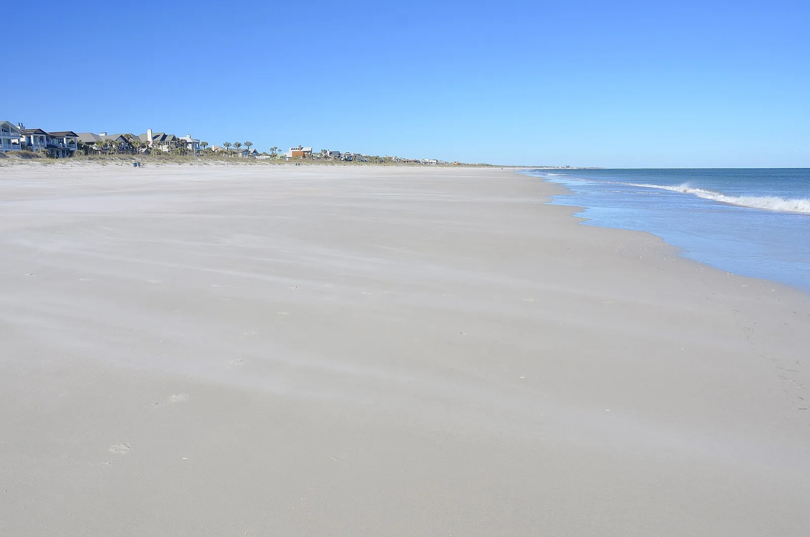 Wide sandy shoreline and blue ocean at Atlantic Beach, Florida